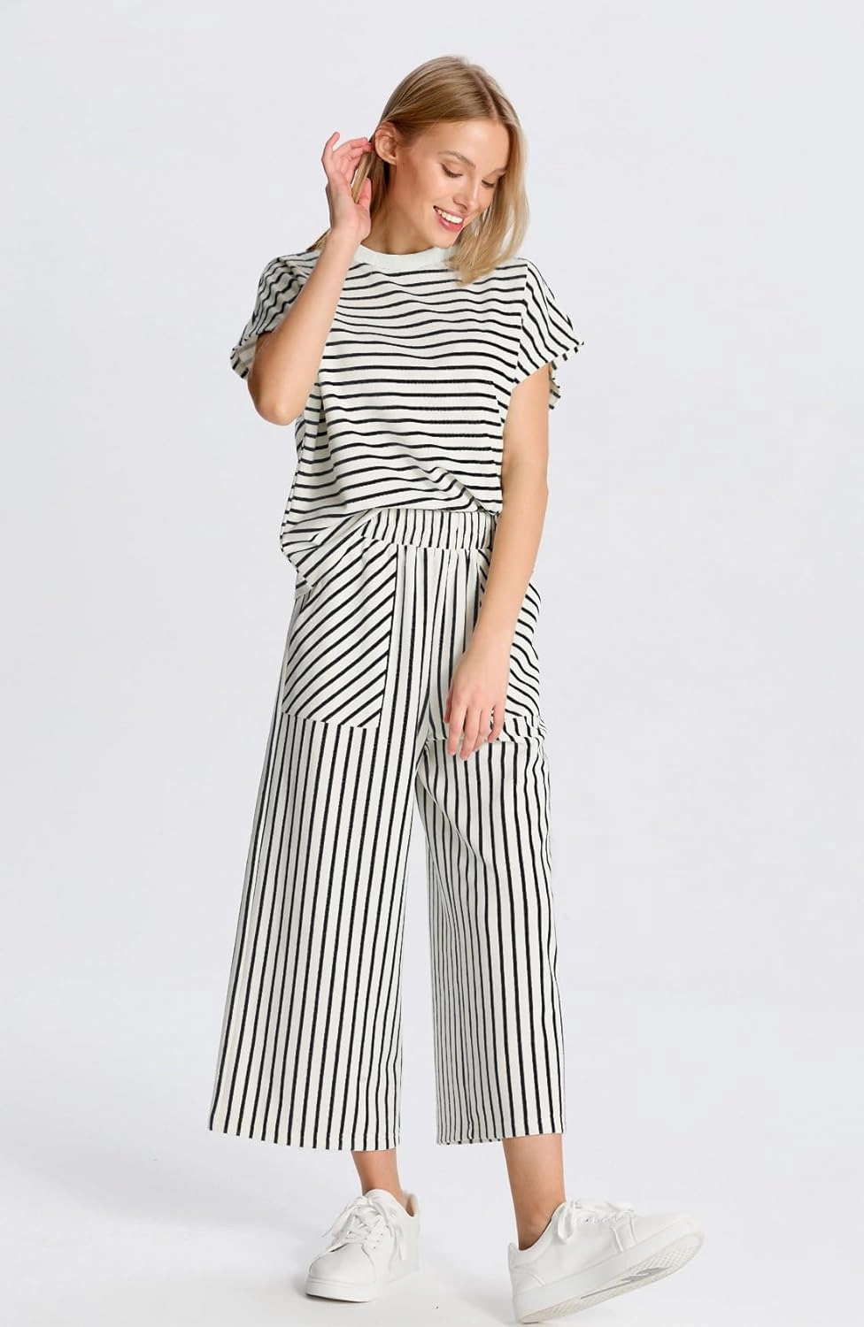 2 Piece Sets for Women Summer Outfits Short Sleeve Top Wide Leg Capri Pants Womens Matching Sets for Travel Vacation