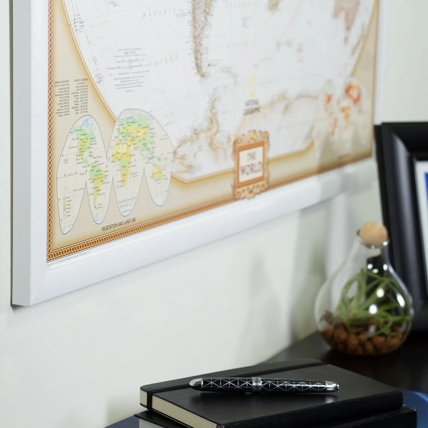 Craig Frames Wayfarer, Executive World Push Pin Travel Map