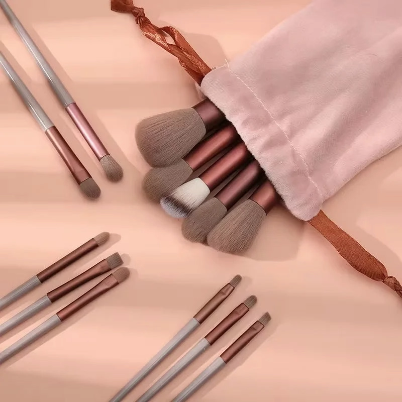 Elara Glow 13/15PCS Makeup Brush Set – Soft & Professional Beauty Tools for Foundation, Eyeshadow, Blush & More with Storage Bag.040325