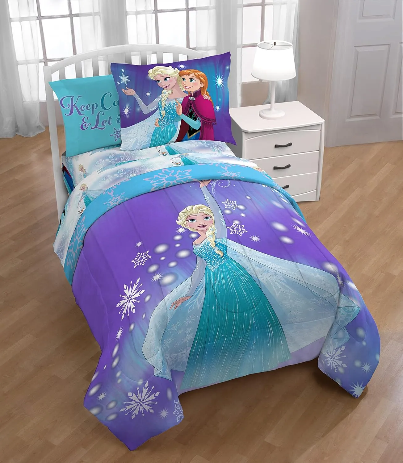 Jay Franco Frozen Magical Winter 5 Piece Twin Bed Set-(Offical Disney Product)