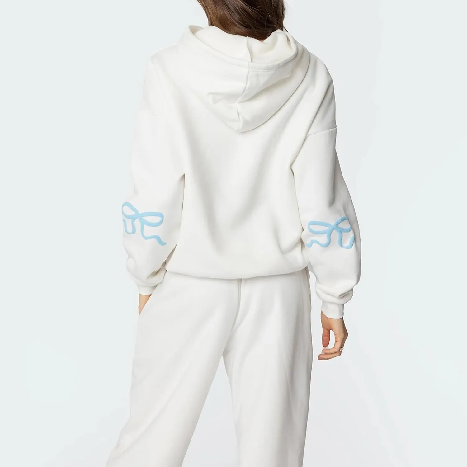 Karwuiio Women Bow Print 2 Piece Outfits Long Sleeve Oversized Sweatshirt Hoodie Wide Leg Sweatpants Set Sweatsuits
