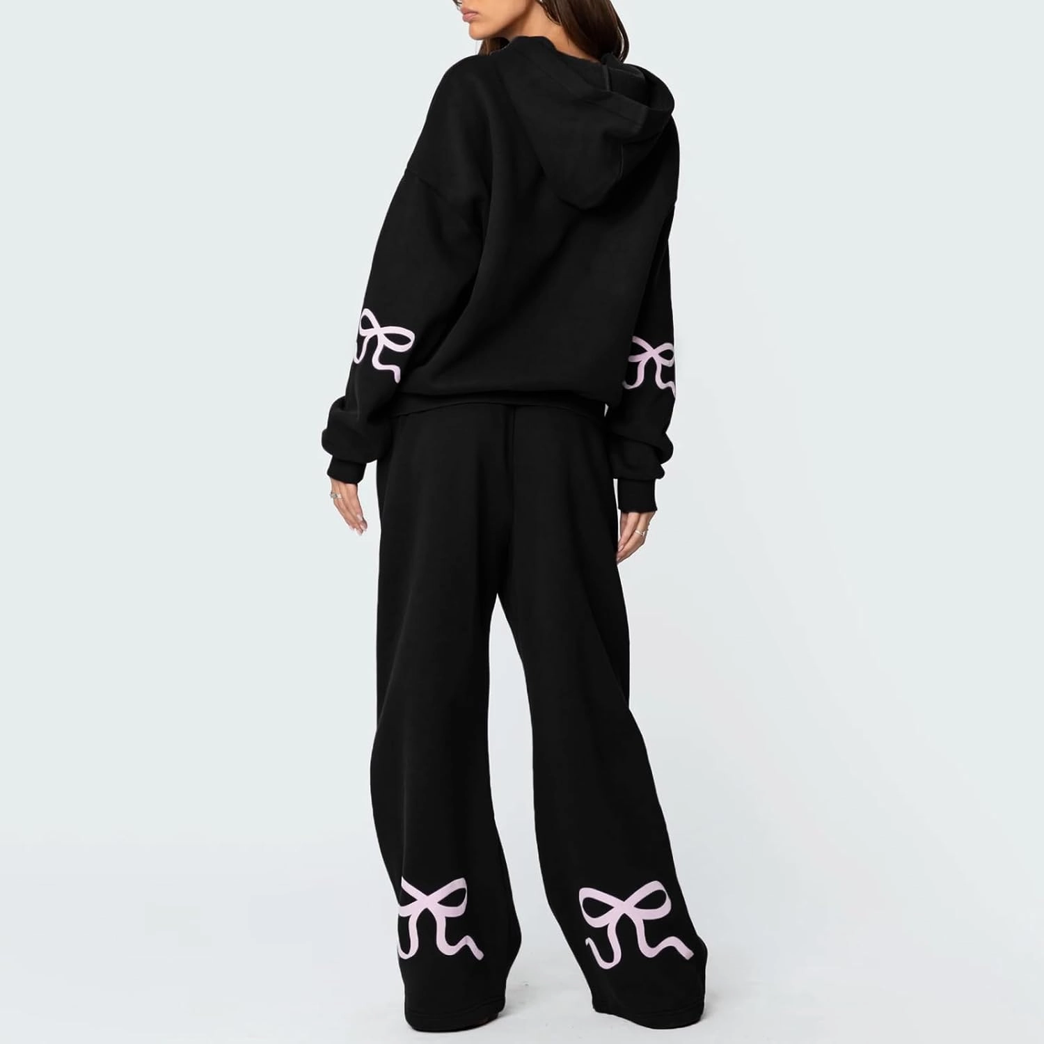 Karwuiio Women Bow Print 2 Piece Outfits Long Sleeve Oversized Sweatshirt Hoodie Wide Leg Sweatpants Set Sweatsuits
