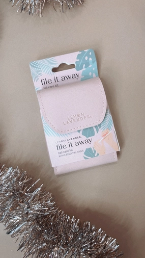 Lemon Lavender File It Away 8 Piece Nail Care Kit