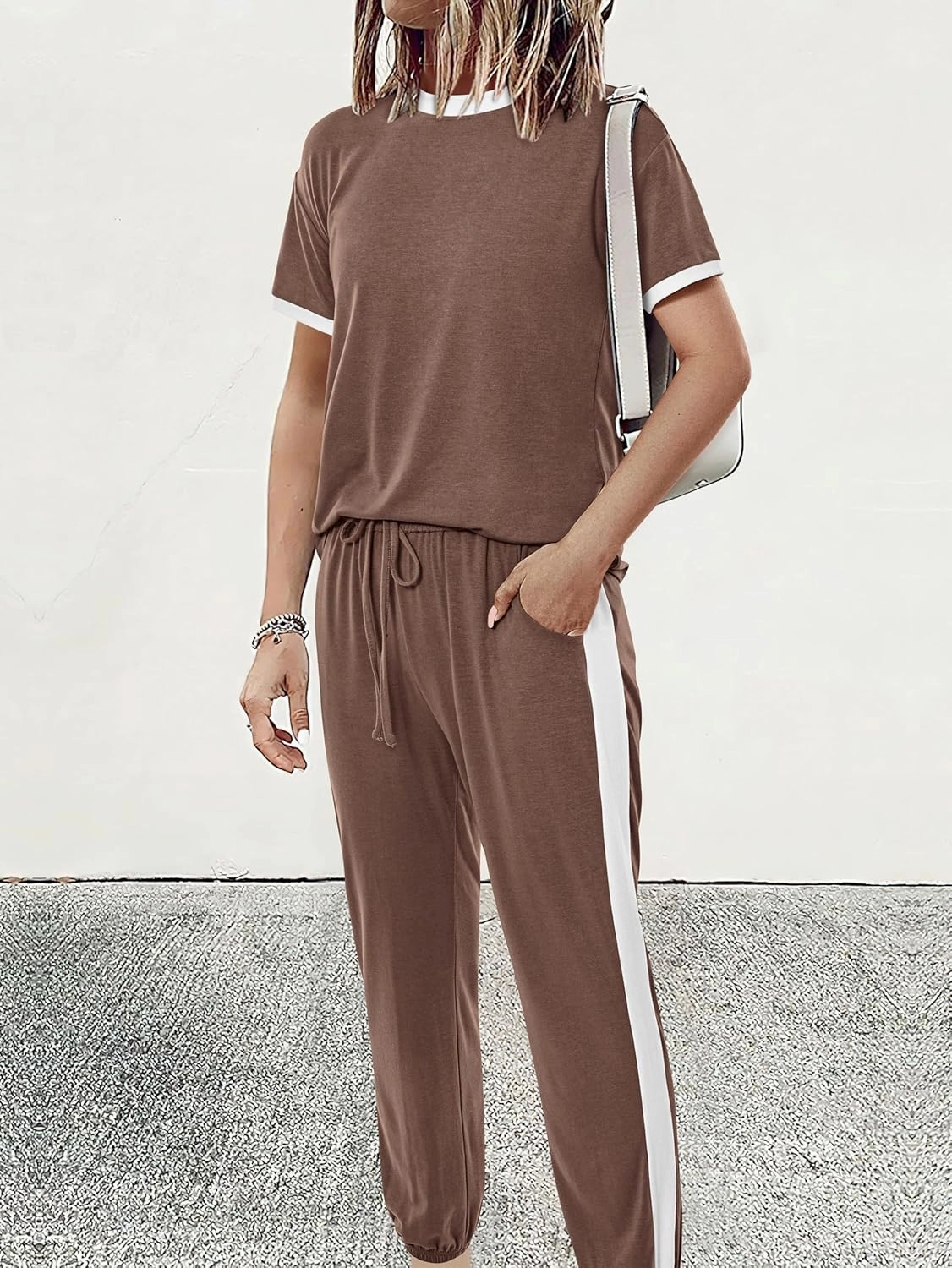 MASCOMODA Womens 2 Piece Outfits 2025 Summer Tracksuit Sets Short Sleeve Tops Travel Long Pants Jogger Lounge Set