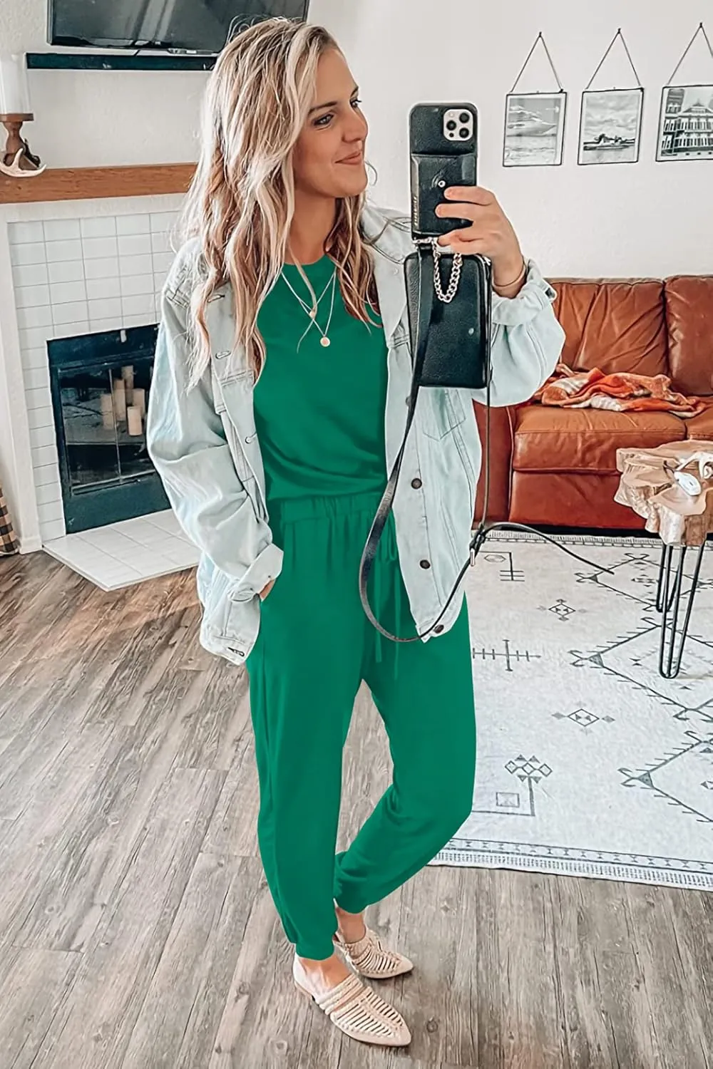 PRETTYGARDEN Women's Two Piece Lounge Sets 2025 Spring Summer Jogger Pants Vacation Outfits Travel Airplane Matching Clothes