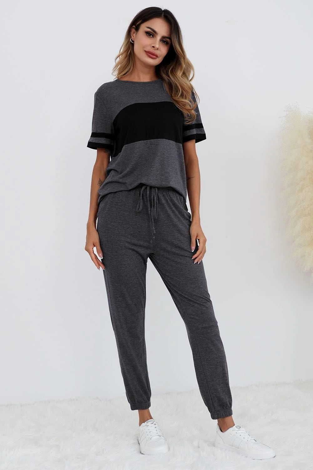 PRETTYGARDEN Women's Two Piece Lounge Sets 2025 Spring Summer Jogger Pants Vacation Outfits Travel Airplane Matching Clothes