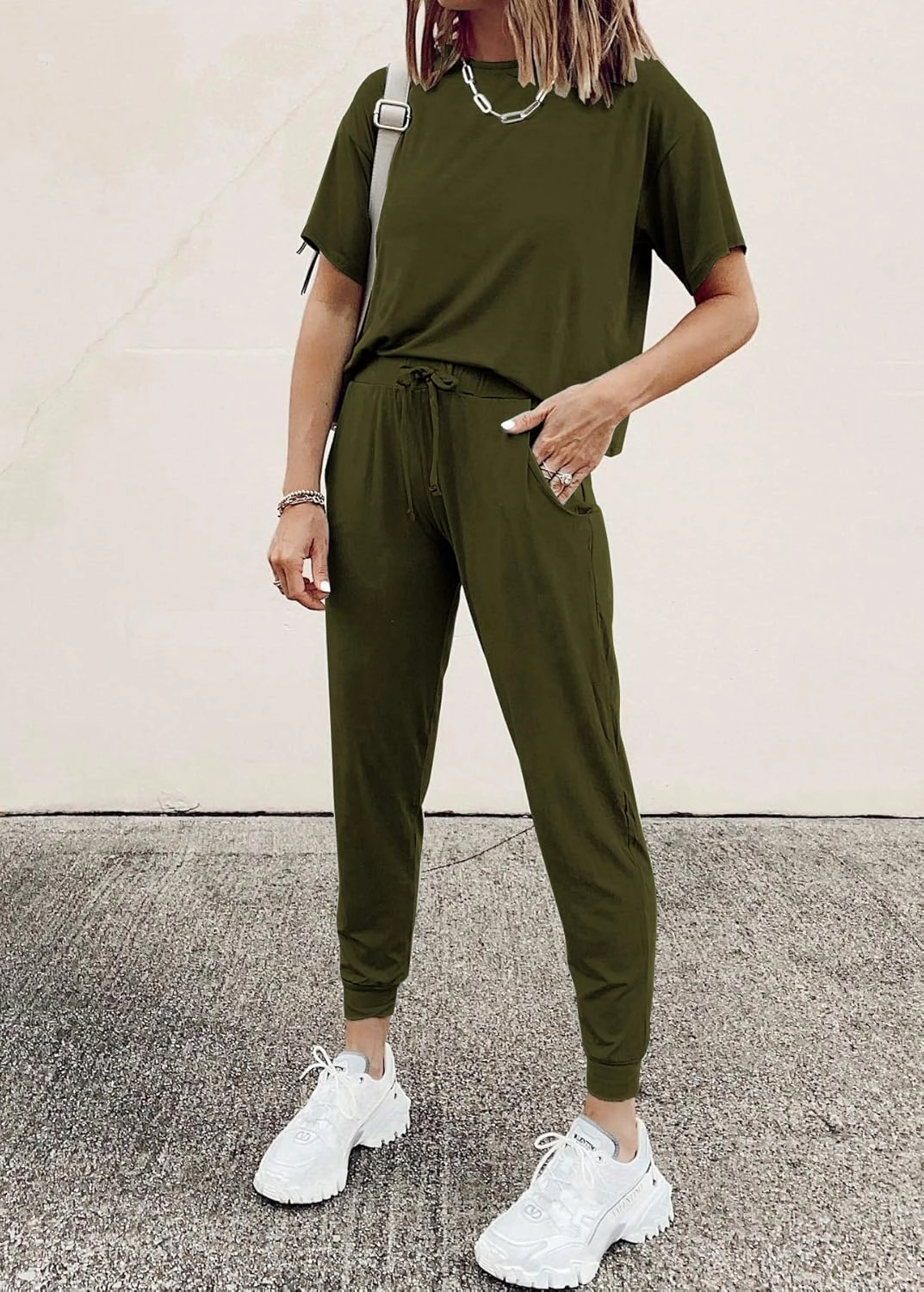 PRETTYGARDEN Women's Two Piece Lounge Sets 2025 Spring Summer Jogger Pants Vacation Outfits Travel Airplane Matching Clothes