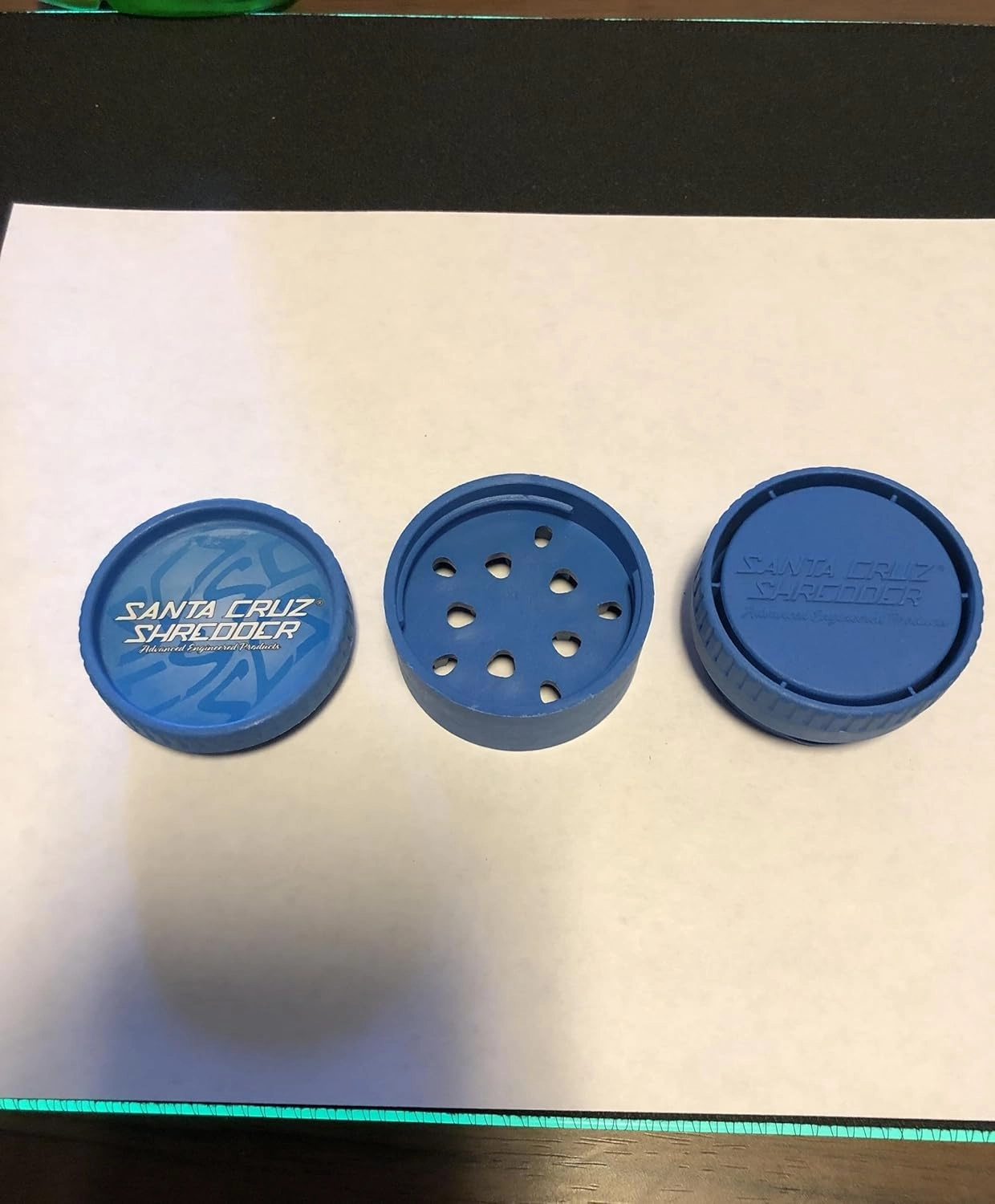 Santa Cruz Shredder Grinder for Herbs Knurled Top for Stronger Grip 3-Piece 2.2" (Blue)