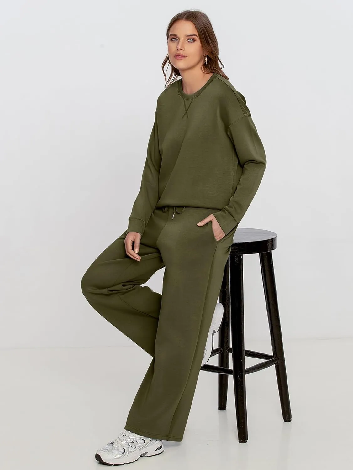 Simplee Lounge Sets for Women 2 Piece Sweat Pants Sets Sweatsuit Sweatshirt Sweatpants Tracksuit