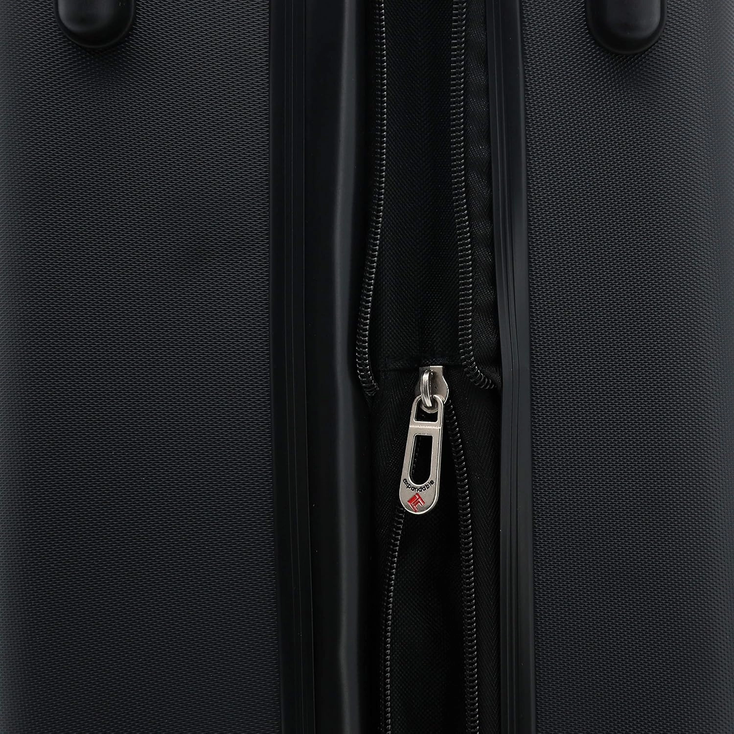 Travelers Club Chicago Hardside Expandable Spinner Luggage, Black, 5 Piece Set