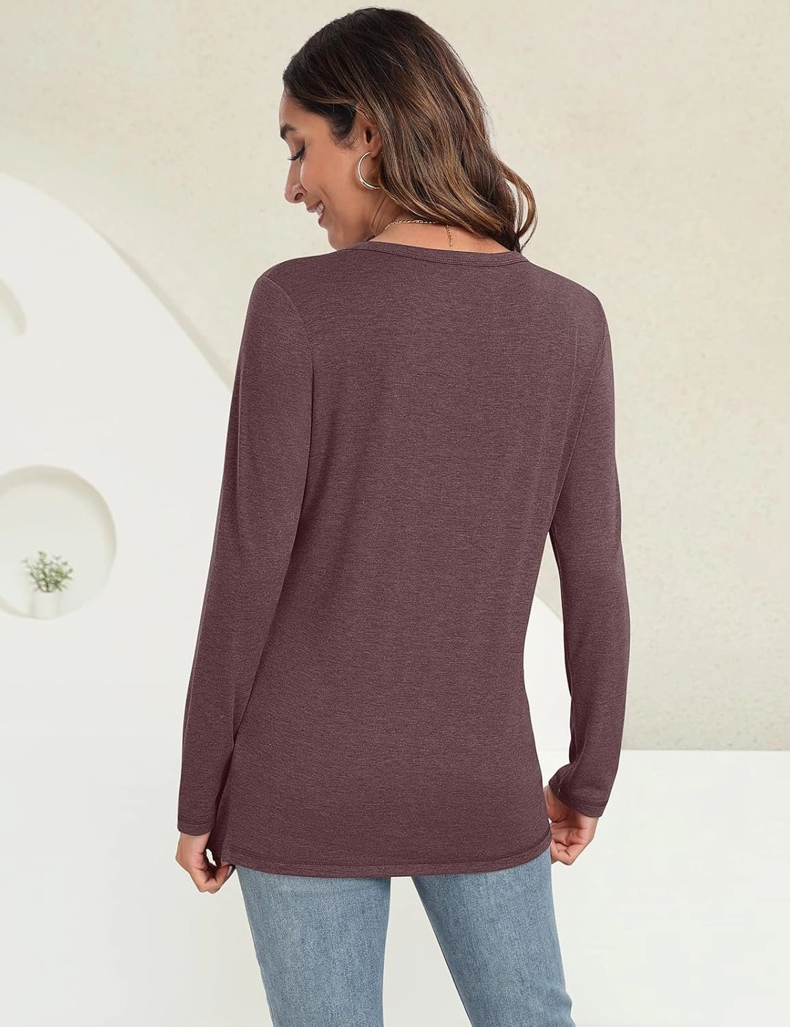 UEU Womens Long Sleeve Tops Crew Neck Casual Pleated Shirts Fashion Dressy Tunic Blouses 2025 Trendy Fall Clothes
