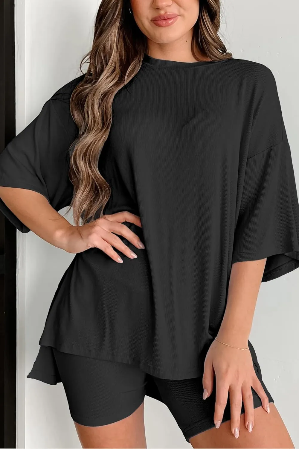 Womens 2 Piece Lounge Set 2025 Summer Travel Outfit Casual Short Sleeve Oversized Tshirts & Biker Shorts