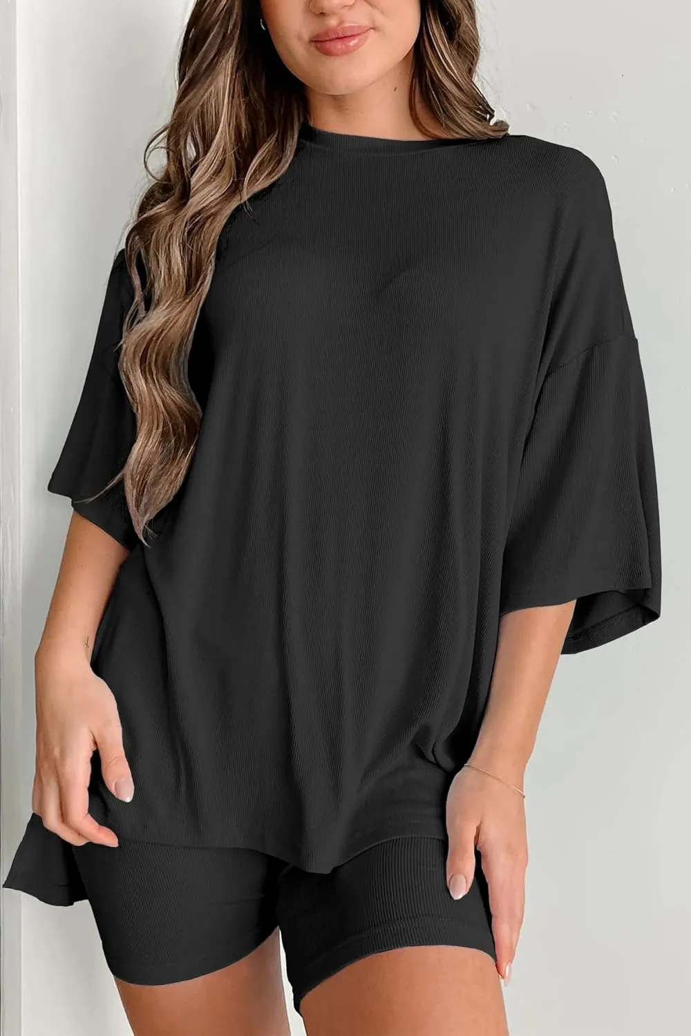 Womens 2 Piece Lounge Set 2025 Summer Travel Outfit Casual Short Sleeve Oversized Tshirts & Biker Shorts