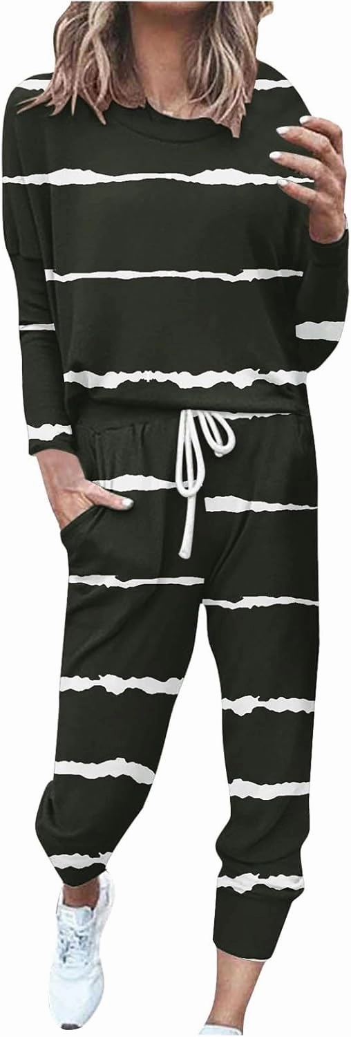 Womens 2 Piece Outfits Sweatsuit Set Oversized Tops and Long Pants Tracksuit Sweatsuits Long Sleeve Hoodie Matching