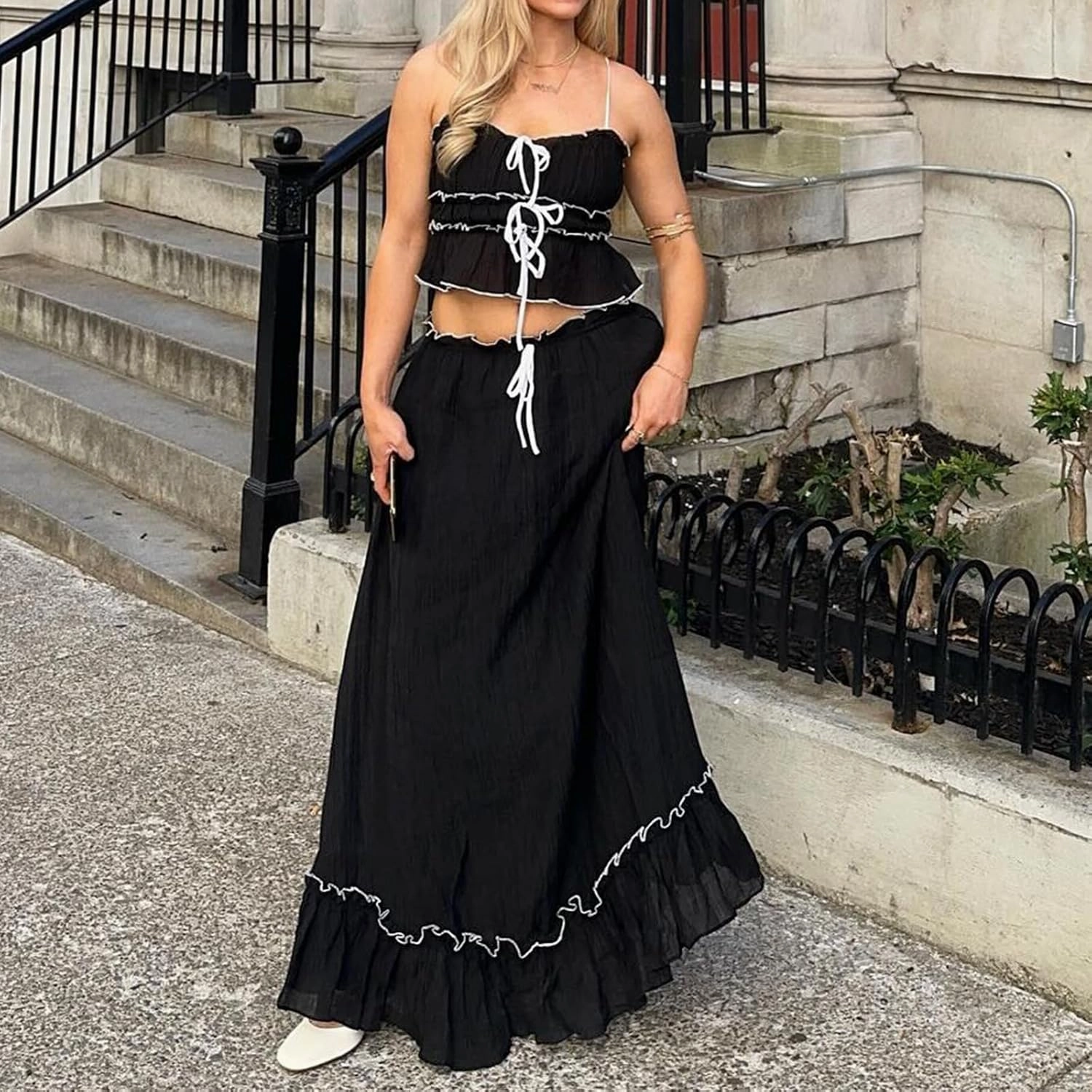 Yuemengxuan Women Y2k Ruffle Maxi Skirts Sets 2 Pieces Going Out Set Sleeveless Lace Trim Cami Top Flowy Ruffle Long Skirts